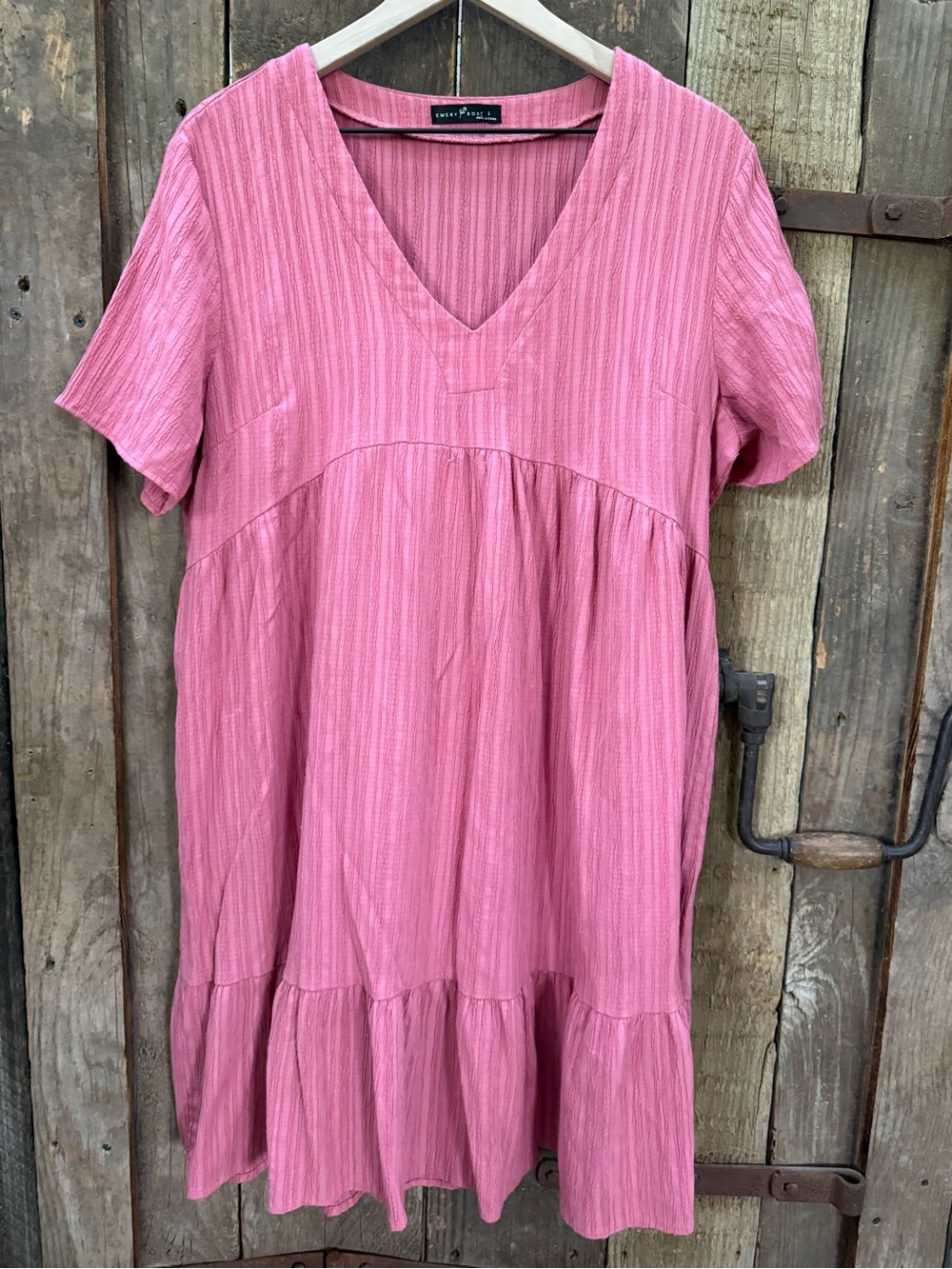 Emery Rose Women’s Dusty Rose Tiered Flow Boho V-Neck Dress Size Large